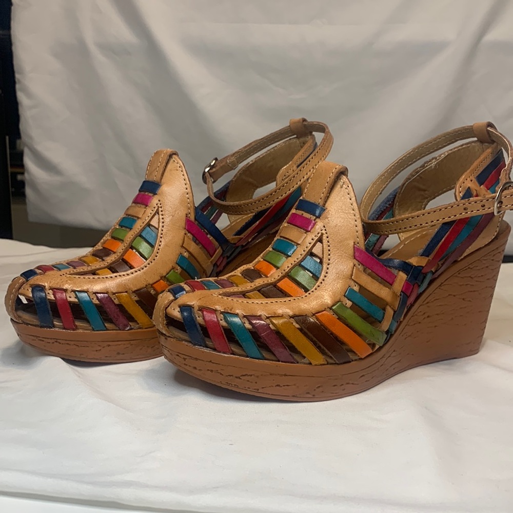 Super Colorful Wedges